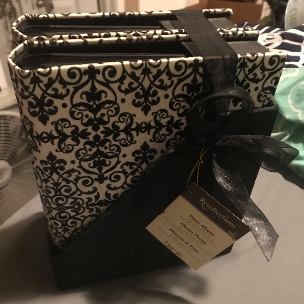 Very pretty photo album set